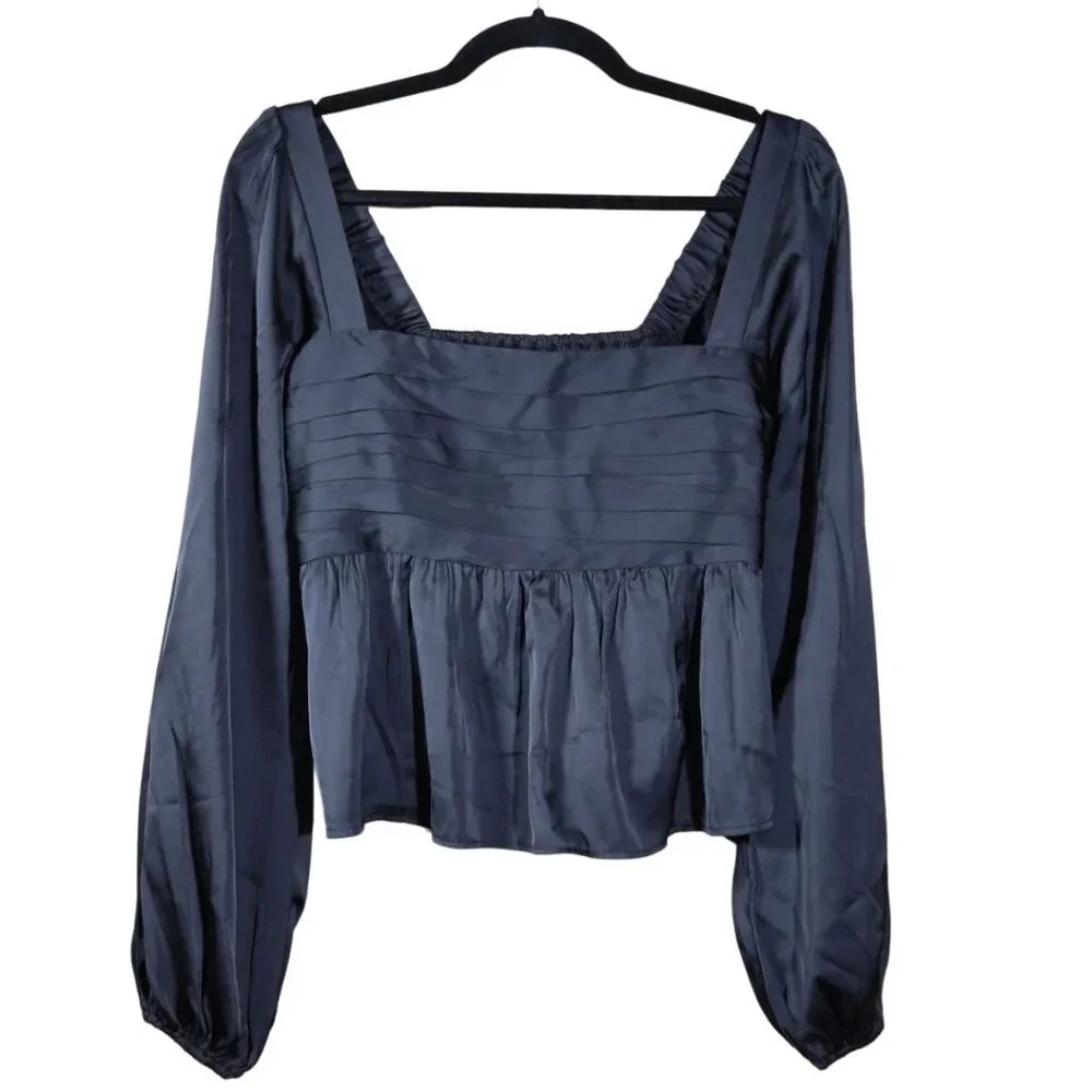 NWT Abercrombie & Fitch Satin Blouse 'EMERSON' in Black women size Medium